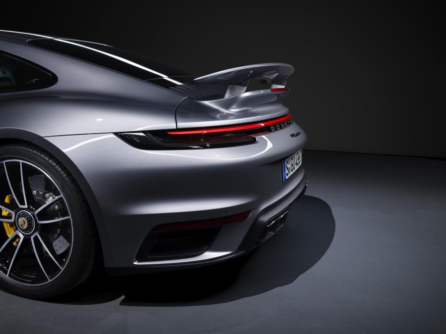Детали экстерьера Porsche 911 Turbo S (992) 2020 года  (WW) (фото 36 из 49)